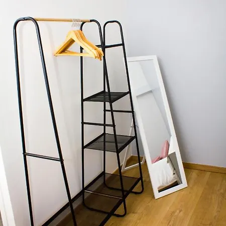 Appartement F2 Duplex Chez L'aventuriere Pres Disneyland *